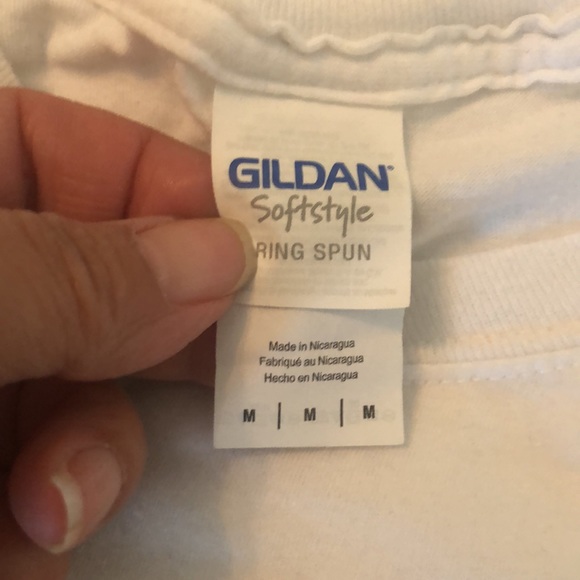 DEMI T-shirt size medium - Picture 6 of 8